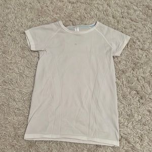 white ivivva top